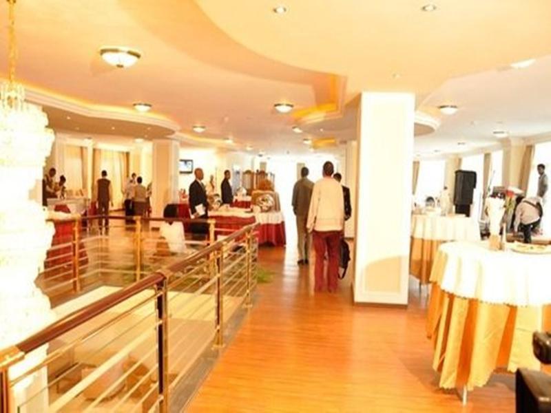 Debredamo Hotel Addis Ababa Dış mekan fotoğraf